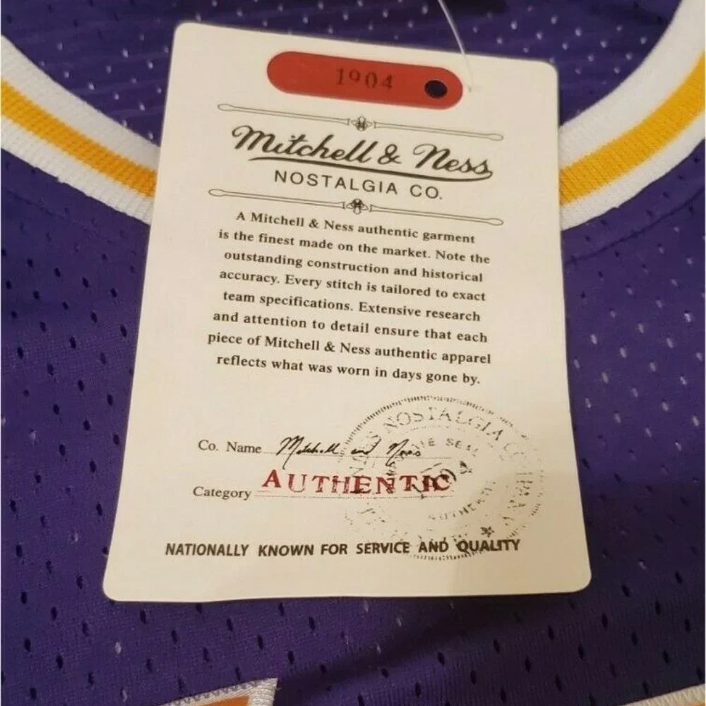 Kobe Bryant #8 Men's Lakers Purple Throwback Jersey - Picture 4 of 6